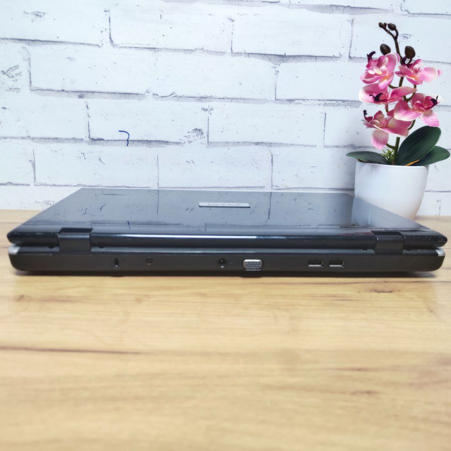 Ноутбук Б/В MSI MS-1682, Intel Pentium T4500, DDR3 4 GB, HDD 500GB, AMD Radeon HD 4300, 15.6" HD