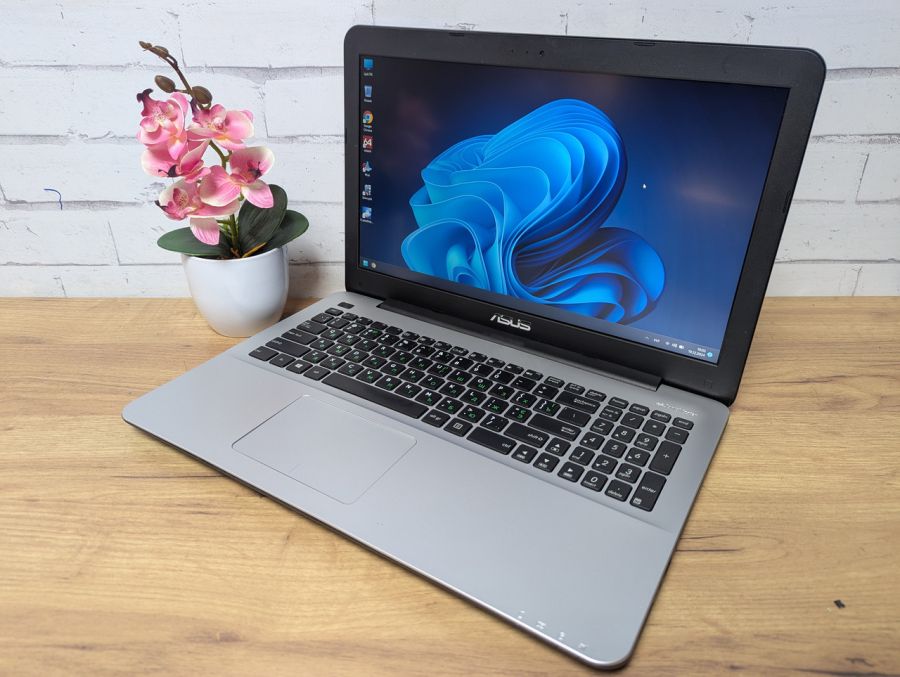 Ноутбук Б/В ASUS F555L, Intel Core i5-4210U, DDR3 8 GB, SSD 128GB, NVIDIA GeForse 840M 2Gb, 15.6" Full HD