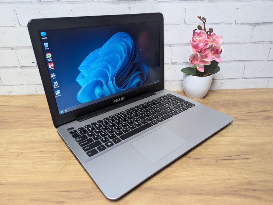 Ноутбук Б/В ASUS F555L, Intel Core i5-4210U, DDR3 8 GB, SSD 128GB, NVIDIA GeForse 840M 2Gb, 15.6" Full HD