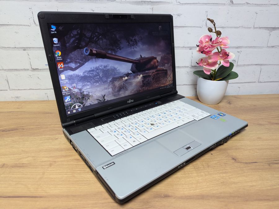 Уцінка! Ноутбук Б/В Fujitsu E751, Intel Core i5-2520M, DDR3, SSD 128GB, 15.6" HD