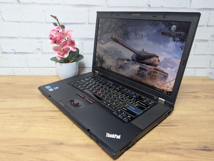 Ноутбук Б/В Lenovo ThinkPad T520, Intel Core i5-2520M, DDR3, SSD 128GB, 15.6" HD