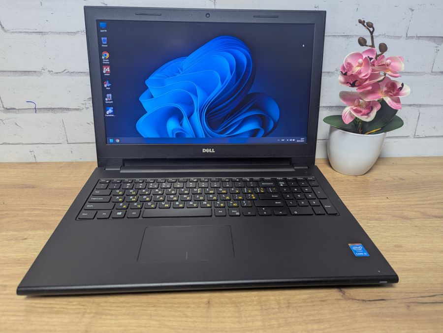 Ноутбук Б/В Dell Inspiron 15, Intel Core i5-4210U, DDR3 8 GB, SSD 128GB, 15.6" Full HD