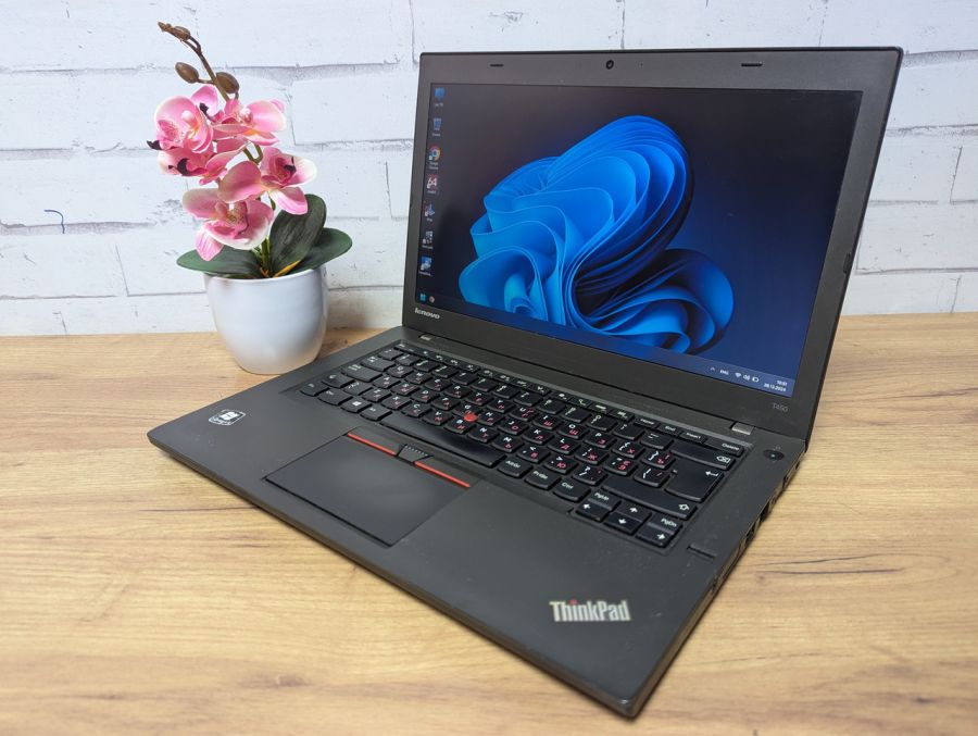 Ноутбук Б/В Lenovo ThinkPad T520, Intel Core i5-2520M, DDR3, SSD 128GB, 15.6" HD