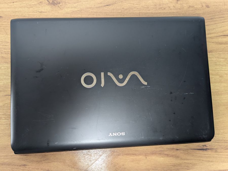 Ноутбук Б/В Sony SVE171E13M, Intel Core i7-3632MQ, DDR3 8 GB, SSD 256GB, AMD Radeon HD 7500M, 17" Full HD