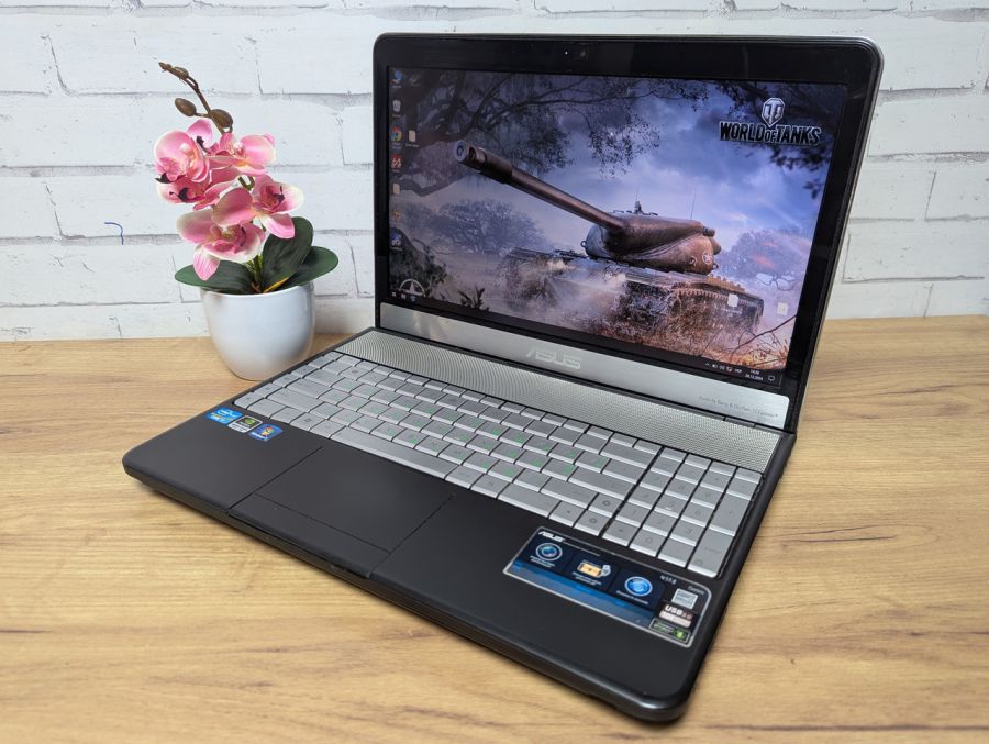 Ноутбук Б/В ASUS N55S, Intel Core i7-2630QM, DDR3, SSD 512GB, GT 555M 2Gb, 15.6"