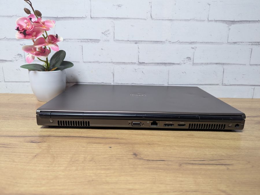 Ноутбук Б/В Dell Precisiom M4600, Intel Core i7-2820QM, DDR3 16 GB, SSD 360GB, NVIDIA Quadro 2000M 2Gb, 15.6" Full HD
