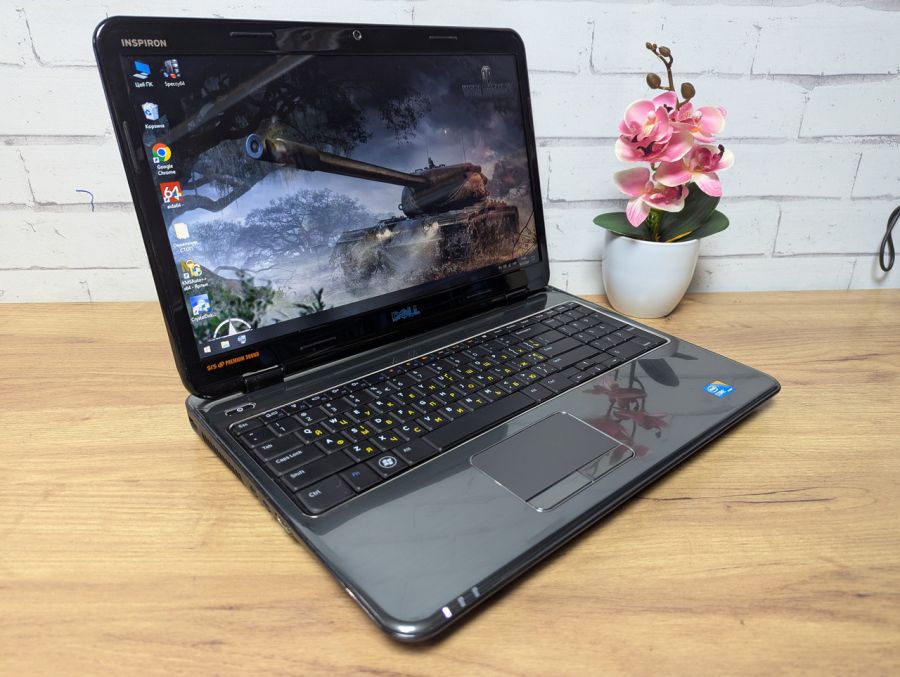Уцінка! Ноутбук Б/В Dell Inspiron N5010, Intel Core i3-370M, DDR3 4 GB, SSD 128GB, 15.6" HD