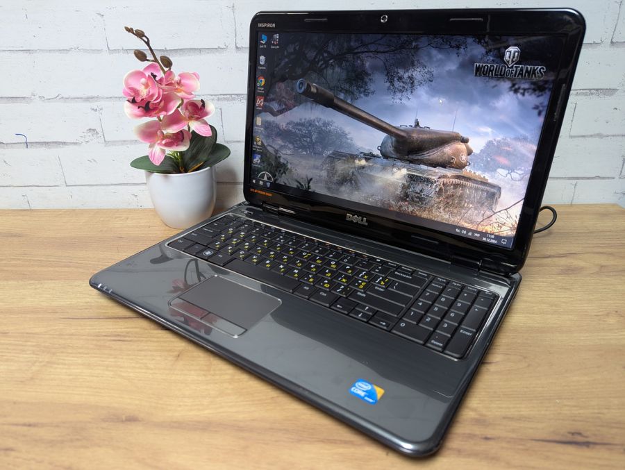 Уцінка! Ноутбук Б/В Dell Inspiron N5010, Intel Core i3-370M, DDR3 4 GB, SSD 128GB, 15.6" HD