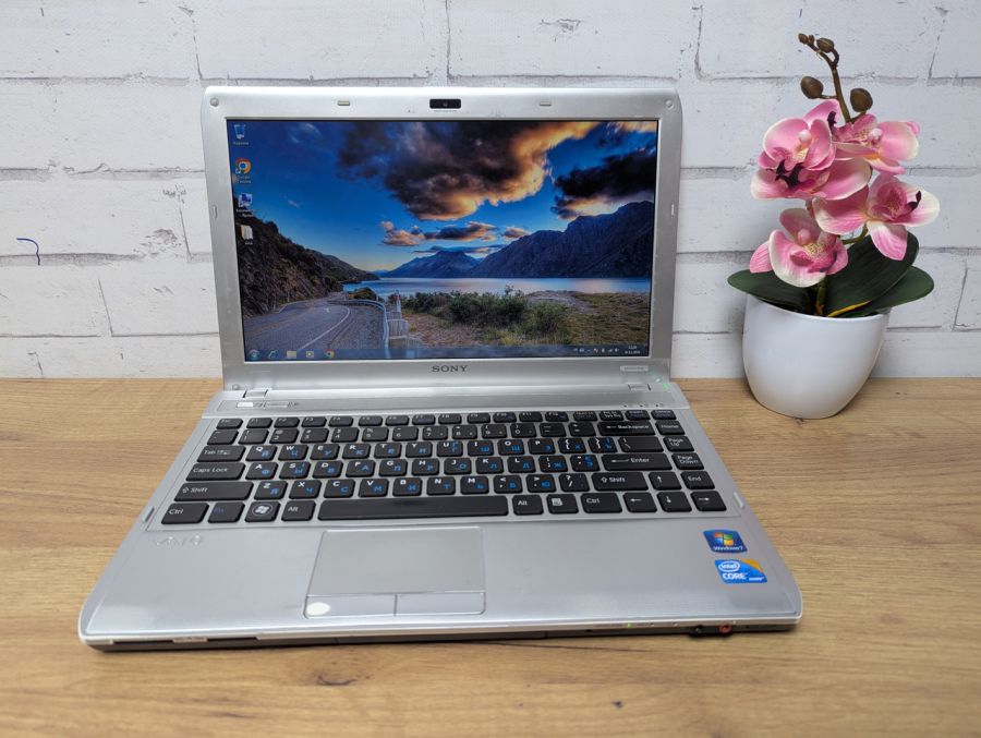 Ноутбук Б/В Sony PCG-51211L, Intel Core i5-430M, DDR3, SSD 128GB, 13.3" HD