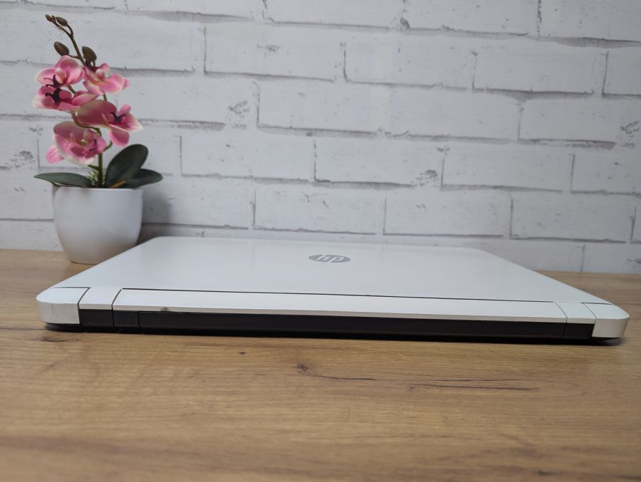 Ноутбук Б/В HP Pavilion 17, AMD A10, DDR3 8 GB, SSD 360GB, AMD Radeon R7 M360, 17" Full HD