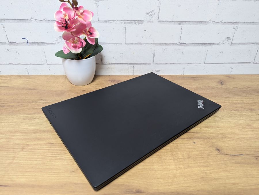 Ноутбук Б/В Lenovo A475, Intel Core i5-6200U, DDR4, SSD 128GB, 14" Full HD Сенсор