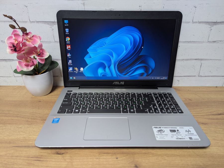 Ноутбук Б/В ASUS X555L, Intel Core i5-5200U, DDR3 8 GB, SSD 128GB, 15.6" HD