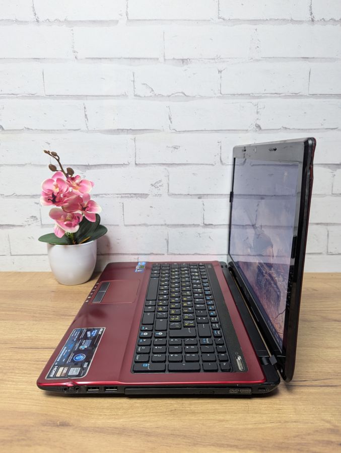 Ноутбук Б/В ASUS X53S, Intel Core i5-2450M, DDR3 4 GB, SSD 128GB, GT 610M 2Gb, 15.6"