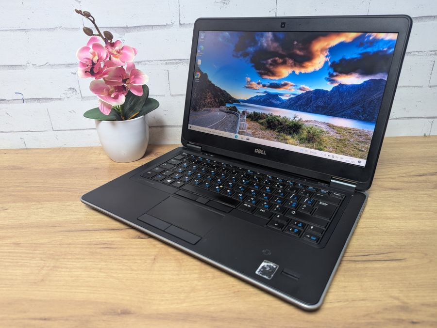 Уцінка! Ноутбук Б/В Dell E7440, Intel Core i7-4600U, DDR3 8 GB, SSD 128GB, 14" HD