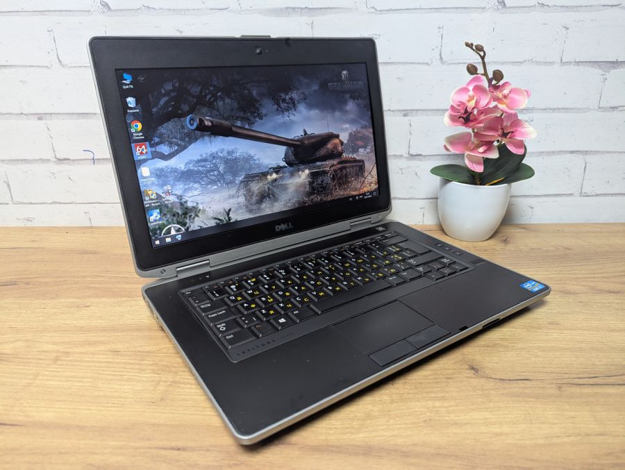 Уцінка! Ноутбук Б/В Dell Latitude E6430, Intel Core i5-3230M, DDR3 8 GB, SSD 128GB, 15.6" HD