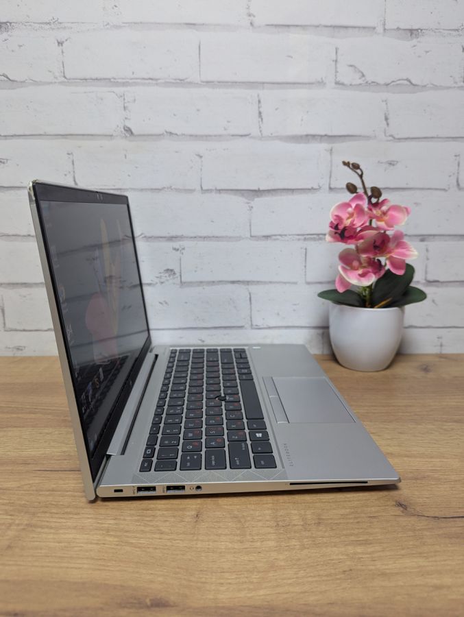 Ноутбук Б/В HP EliteBook 845 G7, AMD Ryzen 5 PRO 4650U, DDR4 16 GB, SSD 256GB, AMD Radeon Graphics, 14" Full HD Сенсор