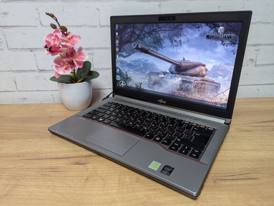 Уцінка! Ноутбук Б/В Fujitsu E744, Intel Core i5-4300M, DDR3 16 GB, SSD 128GB, 14" HD