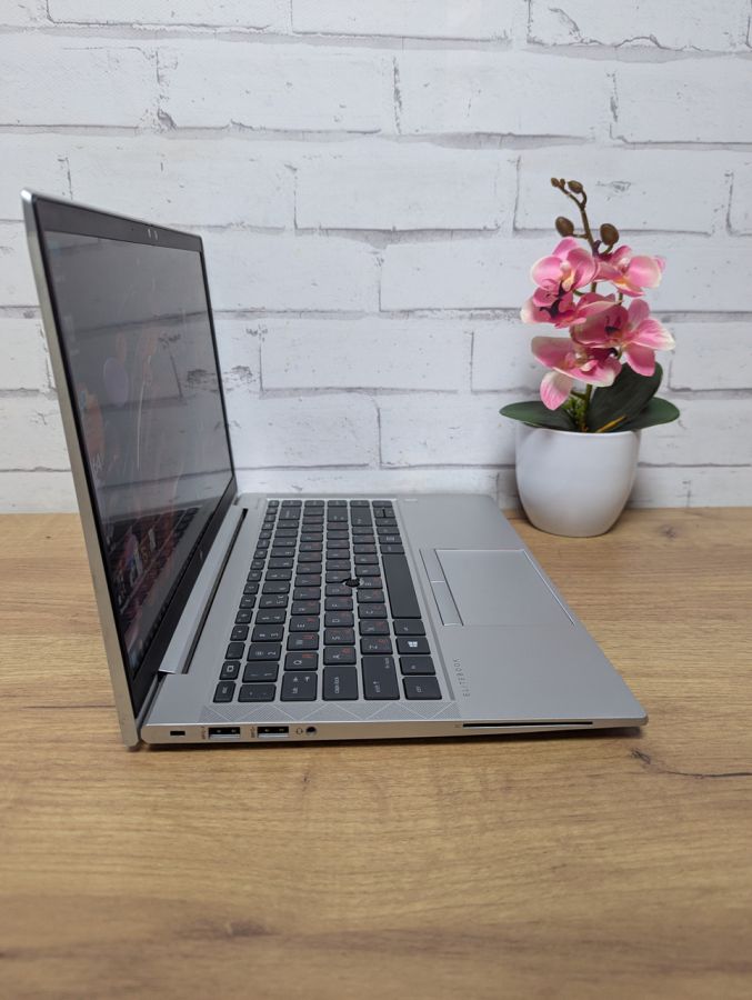 Уцінка! Ноутбук Б/В HP EliteBook 845 G7, AMD Ryzen 5 PRO, DDR4 16 GB, SSD 256GB, AMD Radeon Graphics, 14" Full HD Сенсор