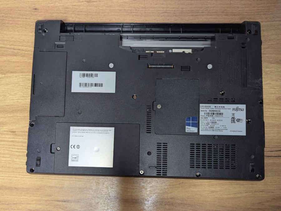 Уцінка! Ноутбук Б/В Fujitsu E744, Intel Core i5-4300M, DDR3 8 GB, SSD 128GB, 14" HD