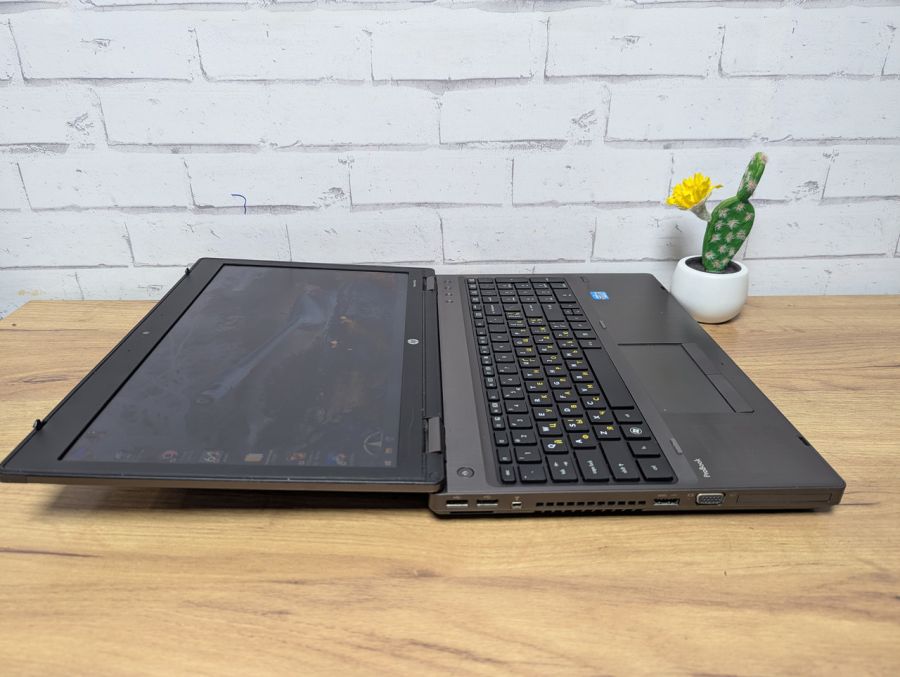 Уцінка! Ноутбук Б/В HP ProBook 6560B, Intel Core i5-2450M, DDR3 8 GB, SSD 128GB, 15.6" HD