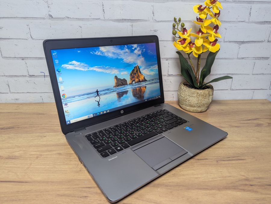 Уцінка! Ноутбук Б/В HP EliteBook 850 G2, Intel Core i5-5300U, DDR3 16 GB, SSD 256GB, 15.6" Full HD
