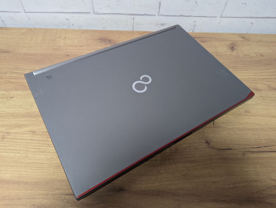 Уцінка! Ноутбук Б/В Fufitsu H730, Intel Core i7-4810QM, DDR3 24 GB, SSD 256GB, NVIDIA Quadro K510M 1Gb, 15.6" Full HD