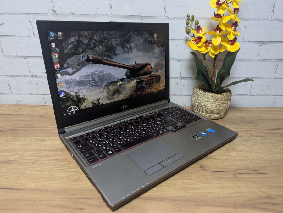 Уцінка! Ноутбук Б/В Fufitsu H730, Intel Core i7-4810QM, DDR3 24 GB, SSD 256GB, NVIDIA Quadro K510M 1Gb, 15.6" Full HD