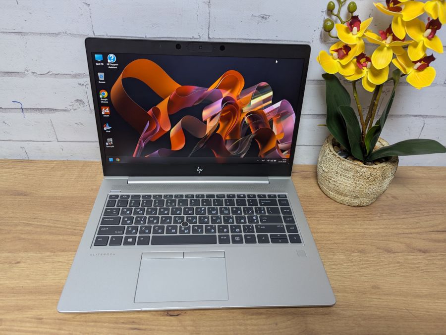 Уцінка! Ноутбук Б/В HP 745 G6, AMD Ryzen 5 Pro Mobile 3500U, DDR3 16 GB, SSD 256GB, AMD Radeon Vega, 14" Full HD Сенсор