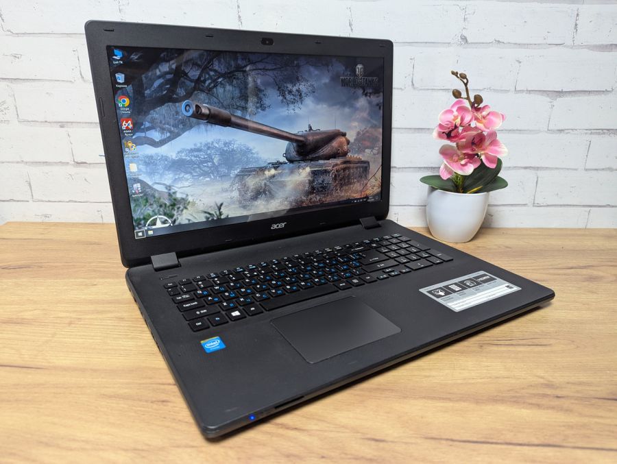 Ноутбук Б/В Acer Aspire E17, Intel Celeron N2940, DDR3 8 GB, SSD 128GB, 17" HD