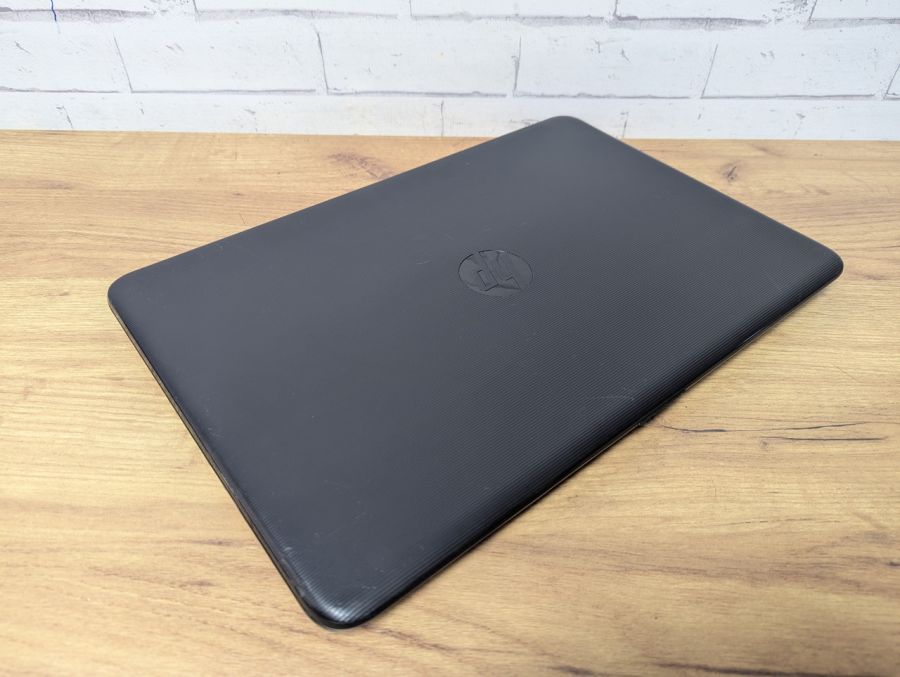 Ноутбук Б/В HP Notebook 17-X026ND, Intel Core i3-6006U, DDR3 12 GB, SSD 128GB, 15.6" (1600x900x60Hz)