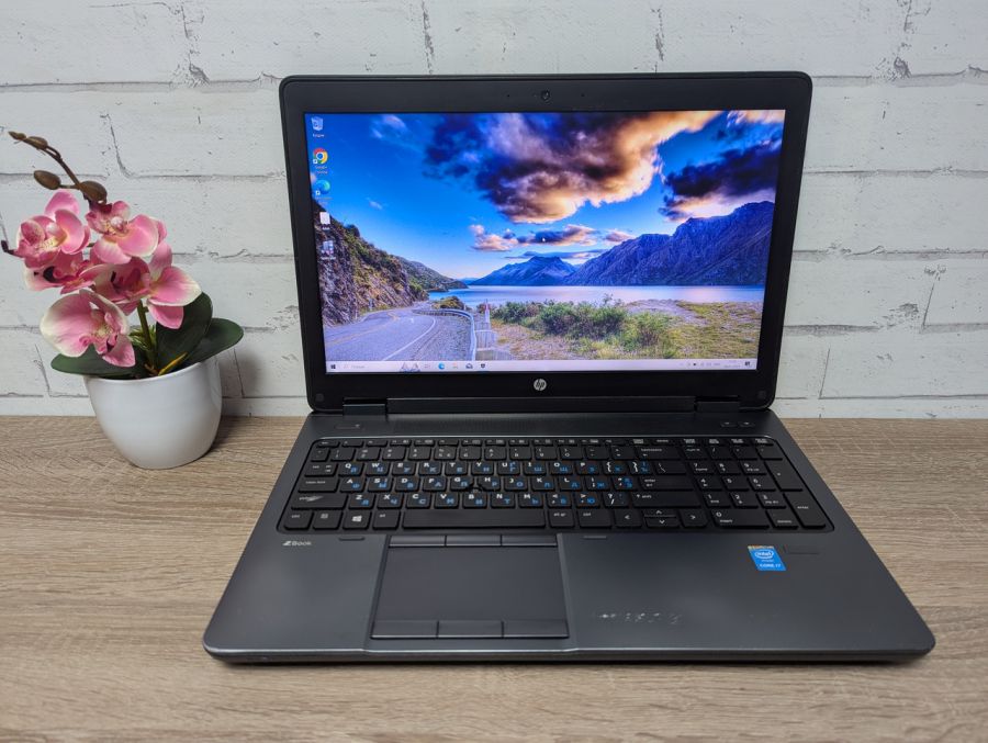 Ноутбук Б/В HP ZBook 15 G2, Intel Core i7-4710QM, DDR3 32 GB, SSD 360GB, NVIDIA Quadro K610M 1Gb, 15.6" Full HD