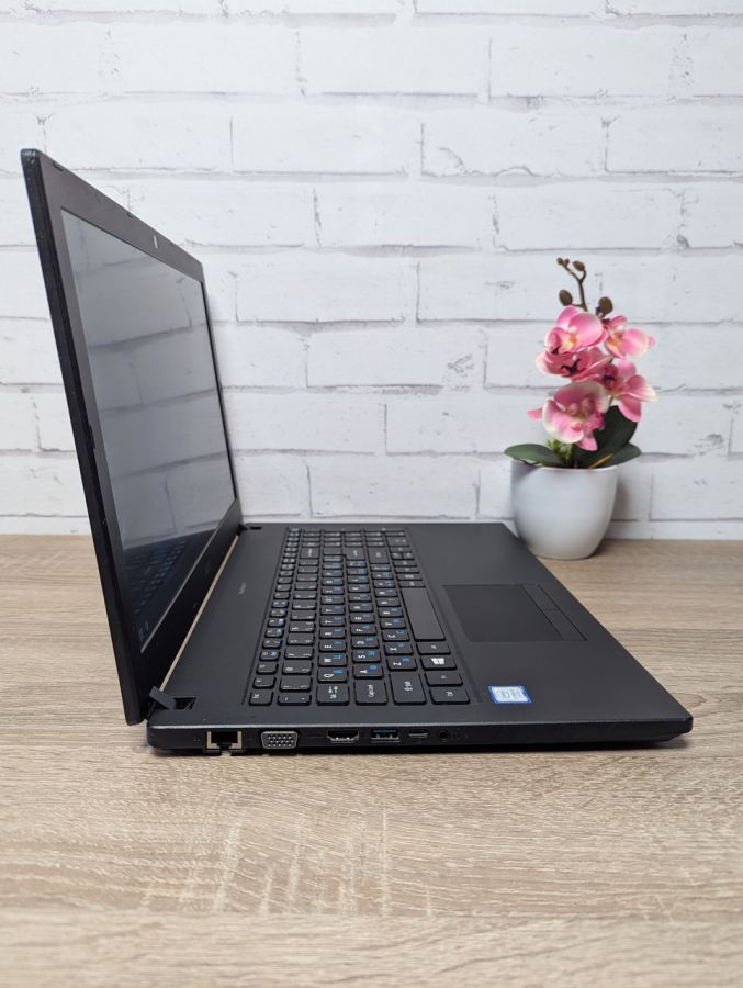 Уцінка! Ноутбук Б/В Acer TravelMate P2510, Intel Core i3-7130U, DDR4 12 GB, SSD 256GB, 15" Full HD