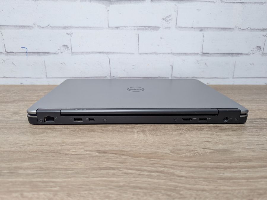 Уцінка! Ноутбук Б/В Dell Latitude E7440, Intel Core i5-4310U, DDR3 8 GB, SSD 128GB, 14" HD