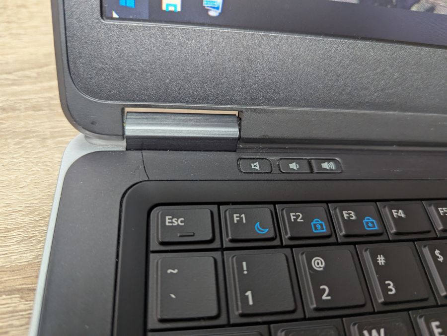 Уцінка! Ноутбук Б/В Dell Latitude E7440, Intel Core i5-4310U, DDR3 8 GB, SSD 256GB, 14" HD