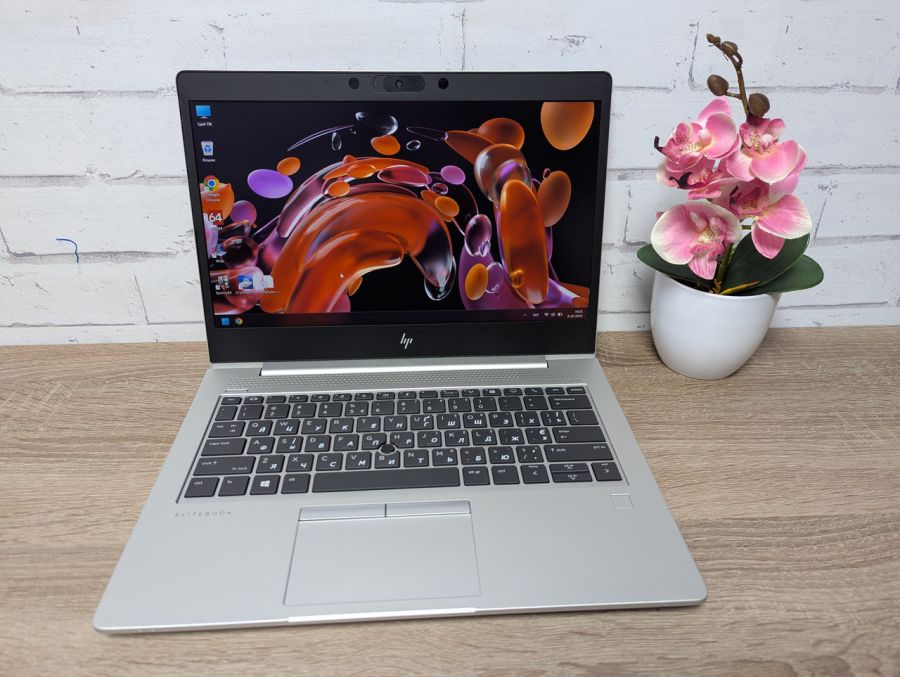 Ноутбук Б/В HP EliteBook 735 G6, AMD Ryzen 3 Pro 3300U, DDR4 16 GB, SSD 256GB, AMD Radeon Vega, 13" Full HD Сенсор