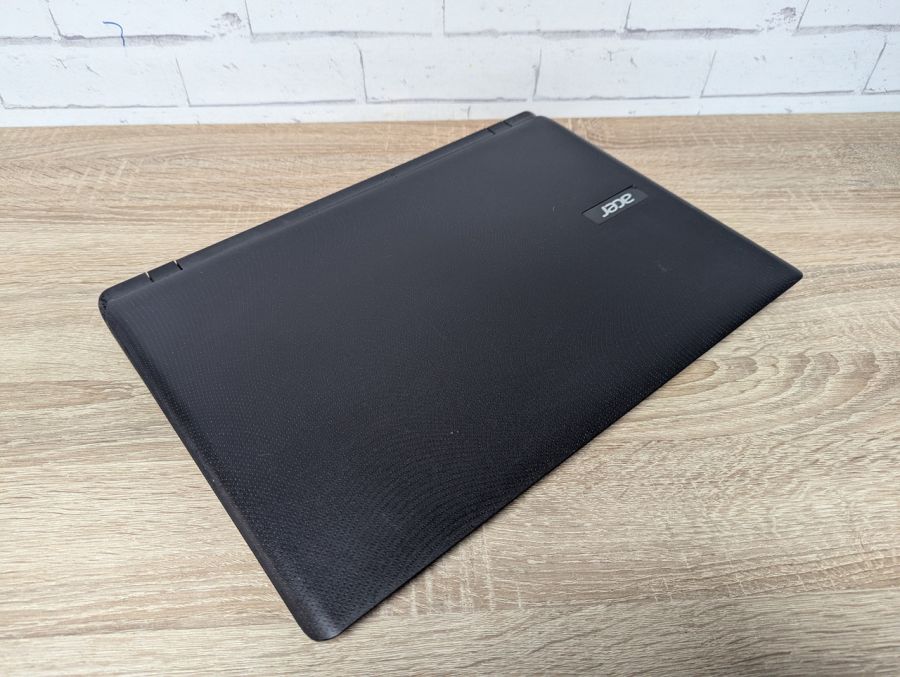 Ноутбук Б/В Acer Aspire ES1-732, Intel Celeron N3350, DDR3 8 GB, SSD 128GB, HD
