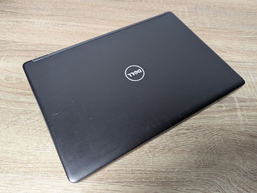 Уцінка! Ноутбук Б/В Dell Latitude 5480, Intel Core i5-6300U, DDR4 8 GB, SSD 128GB, 14" Full HD