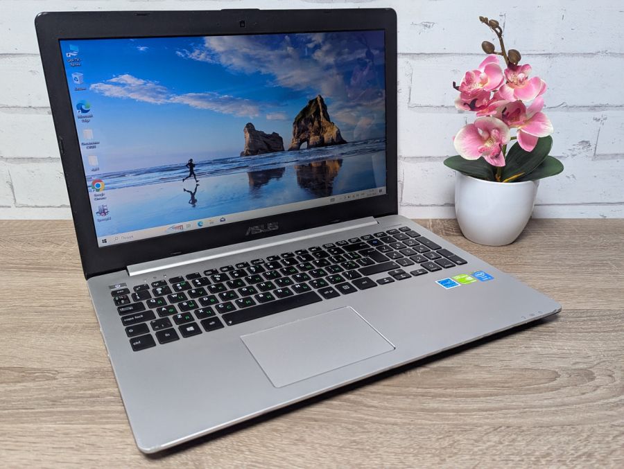 Уцінка! Ноутбук Б/В ASUS R553L, Intel Core i5-4200U, DDR3 8 GB, SSD 256GB, GT 740M 2Gb, 15.6"