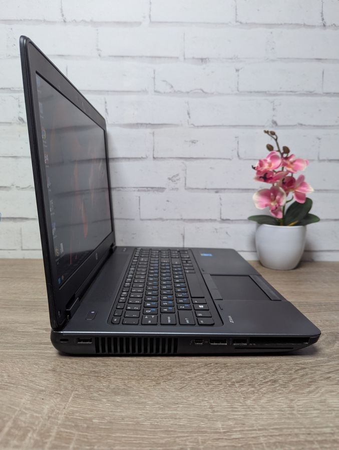 Ноутбук Б/В HP ZBook 15, Intel Core i7-4700MQ, DDR3 16 GB, SSD 360GB, NVIDIA Quadro K610M 1Gb, 15.6" Full HD