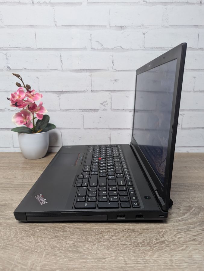 Ноутбук Б/В Lenovo ThinkPad W541, Intel Core i7-4710MQ, DDR3 8 GB, SSD 128GB, 15.6" Full HD