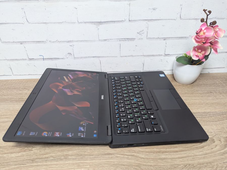 Ноутбук Б/В Dell Latitude 5480, Intel Core i5-6300U, DDR4 8 GB, SSD 128GB, 14" Full HD