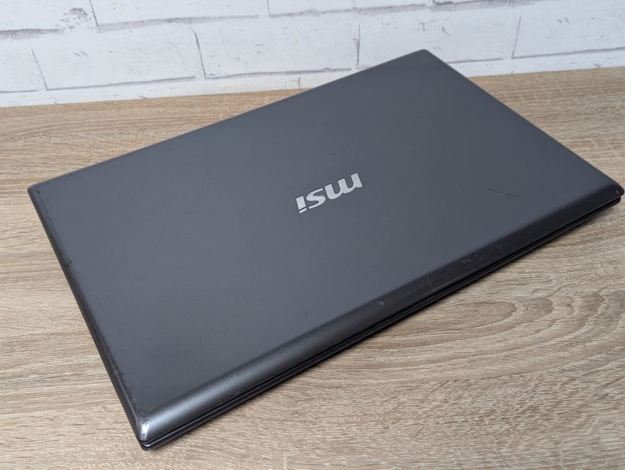 Уцінка! Ноутбук Б/В MSI CR70, Intel Core i3-4000M, DDR3 8 GB, SSD 128GB, 17" Full HD