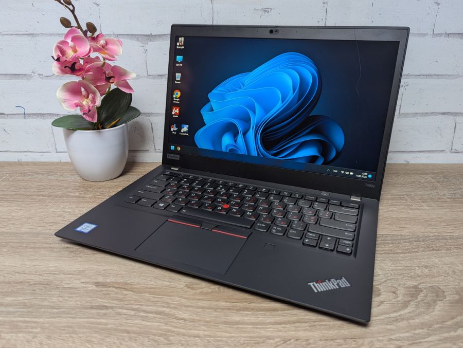 Уцінка! Ноутбук Б/В Lenovo ThinkPad T490S, Intel Core i5-8265U, DDR3 8 GB, SSD 256GB, 14" Full HD Сенсор