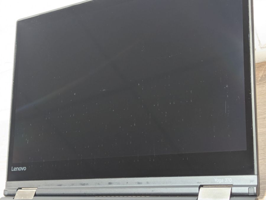 Уцінка! Ноутбук Б/В Lenovo Yoga 370, Intel Core i5-7200U, DDR4 8 GB, SSD 128GB, 14" Full HD Сенсор