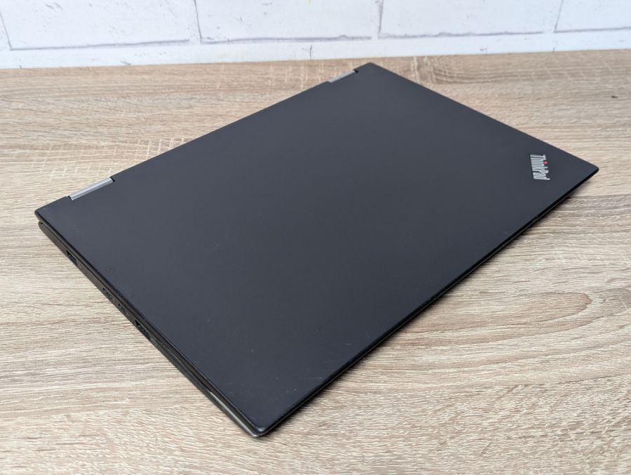 Уцінка! Ноутбук Б/В Lenovo Yoga 370, Intel Core i5-7200U, DDR4 8 GB, SSD 128GB, 14" Full HD Сенсор