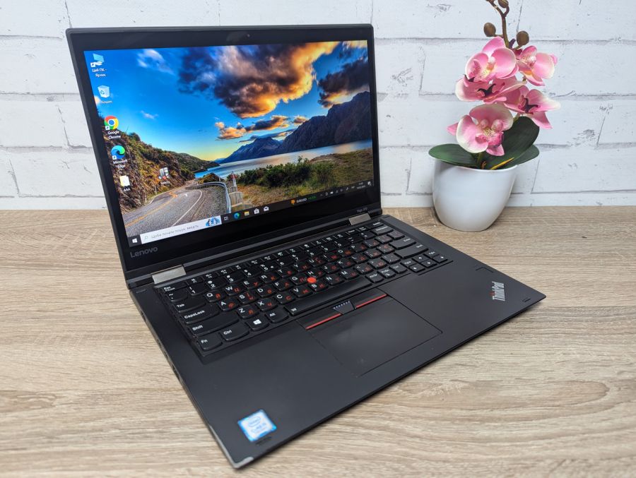 Уцінка! Ноутбук Б/В Lenovo Yoga 370, Intel Core i5-7200U, DDR4 8 GB, SSD 128GB, 14" Full HD Сенсор