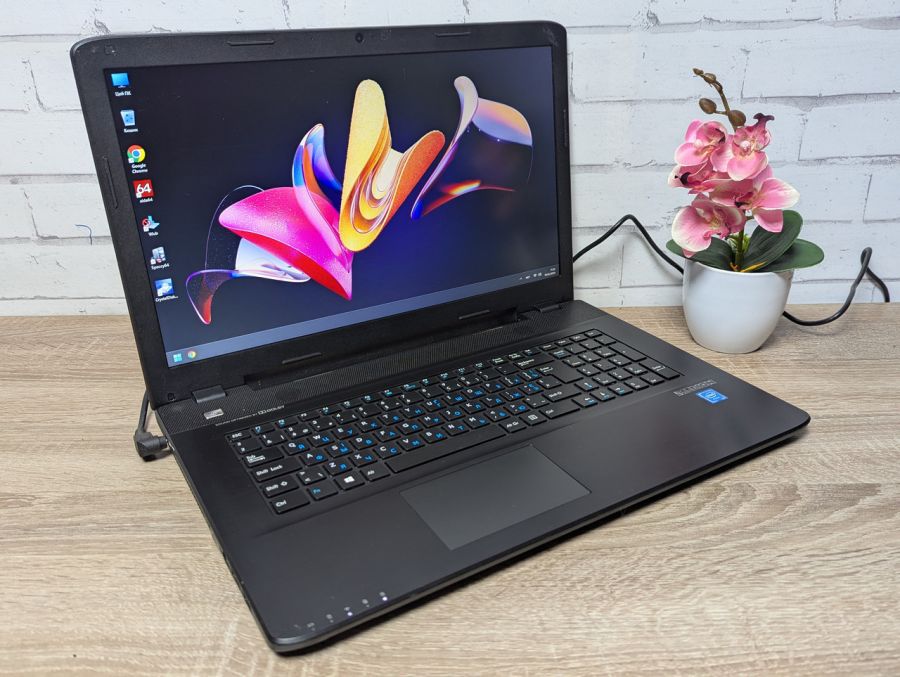 Уцінка! Ноутбук Б/В Medion Akoya E7419, Intel Celeron 3855U, DDR3 8 GB, SSD 128GB, 17.3" (1600x900x60Hz)