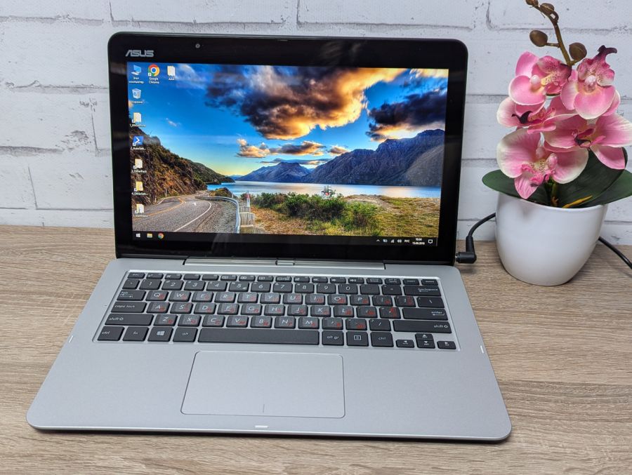 Уцінка! Ноутбук Б/В ASUS Transformer Book T300F, Intel Core m 5Y10, DDR3 4 GB, SSD 64GB, 12.5" HD