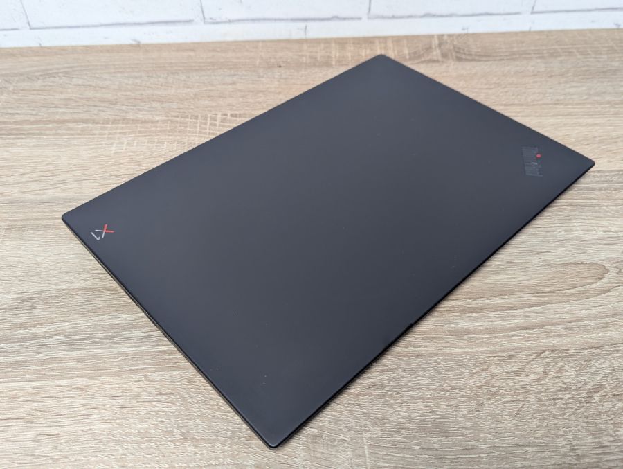 Ноутбук Б/В Lenovo X1 Carbon, Intel Core i7-8565U, DDR3 16 GB, SSD 256GB, 14" Full HD