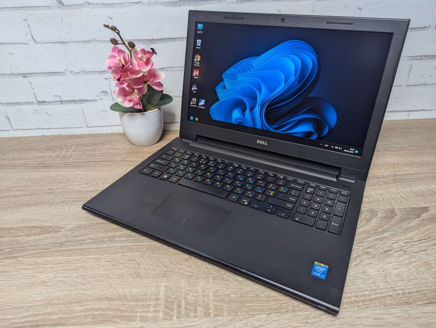 Ноутбук Б/В Dell Inspiron 4915 6, Intel Core i3-4005U, DDR3 8 GB, SSD 128GB, 15.6" Full HD
